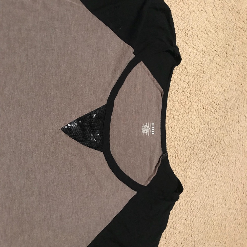 Shirt - Picture 2 of 3